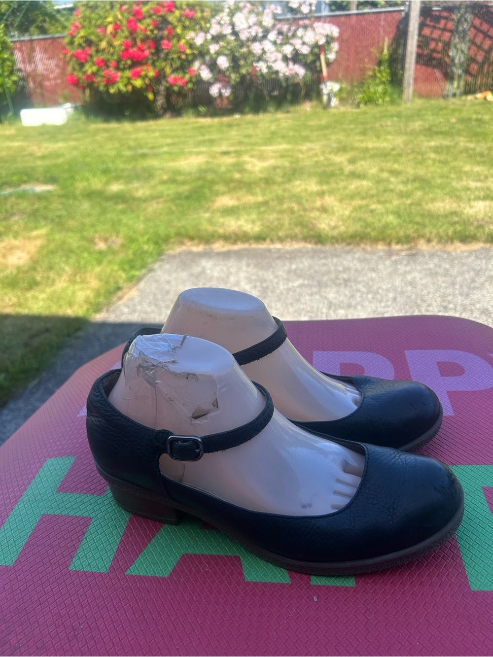 Dansko Deena Women’s Black Leather Mary Jane Heels Sandals Size 40/9.5US